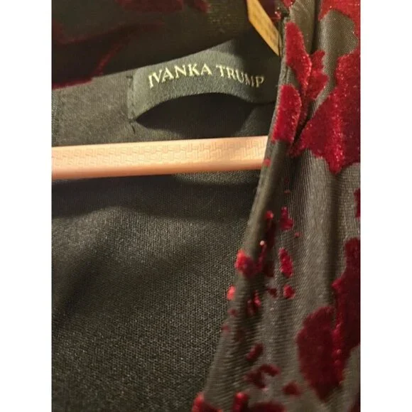 Ivanka Trump Red & Black Velvet Floral Long Sleeve Midi Dress Size 4 - Picture 5 of 9